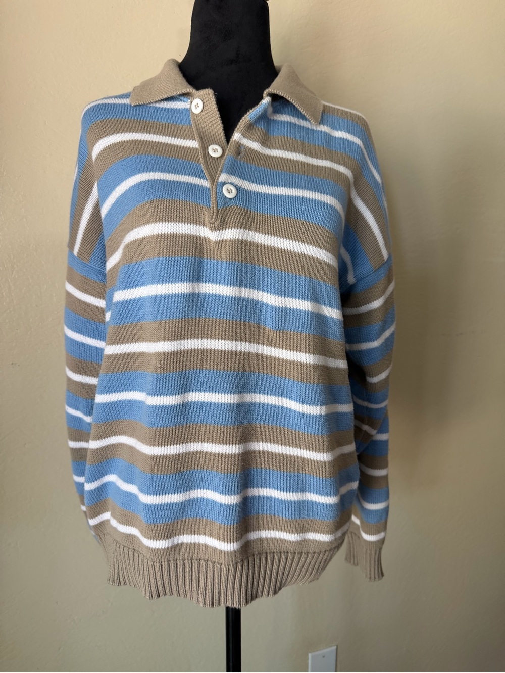 striped polo long sleeve  100% cotton sweater made in USA blue and white medium